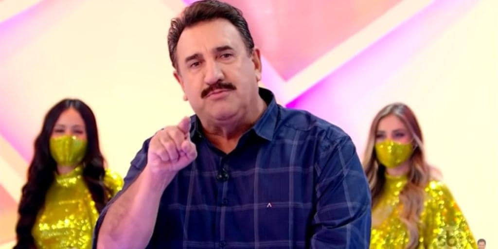 Ratinho tem escândalo exposto por famosa no camarim do SBT e denúncia vem à tona: "Eu tava lá"