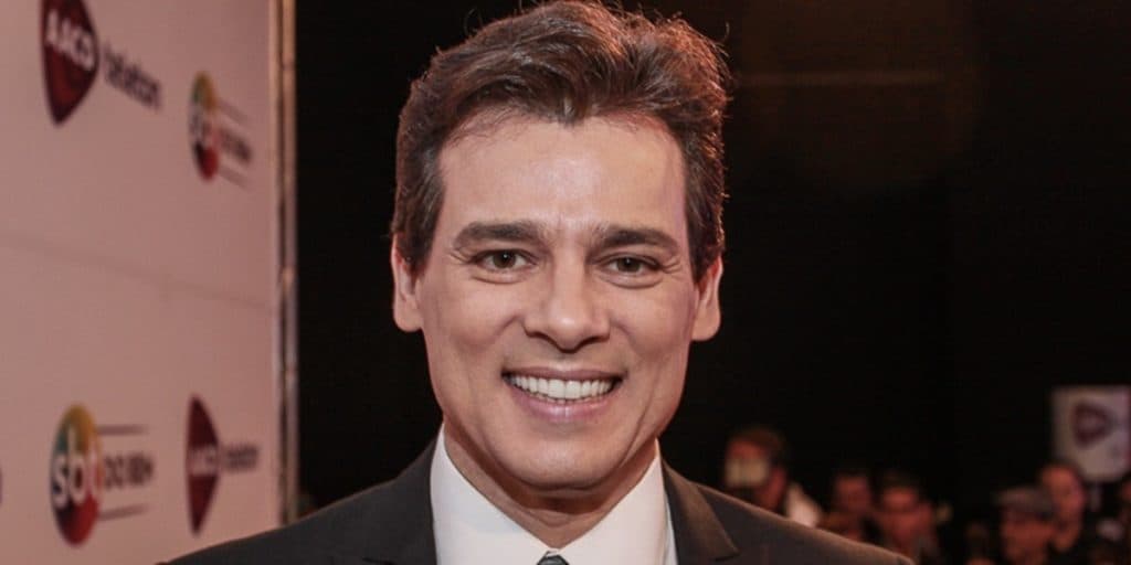 “Estou desconfiado”, Celso Portiolli pede teste de paternidade e envolve famoso, após expor com quem é casado