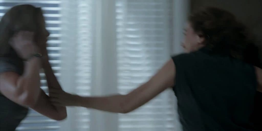 Final de Império: Maria Marta bate em Amanda, ataca José Alfredo e o impede de matar José Pedro