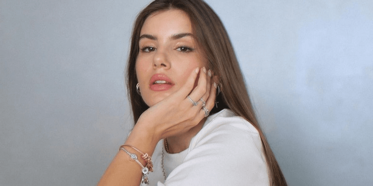 Diretora de 'Verdades Secretas' fala sobre Camila Queiroz (Foto: Divulgação) Diretora de 'Verdades Secretas' fala sobre Camila Queiroz (Foto: Divulgação)
