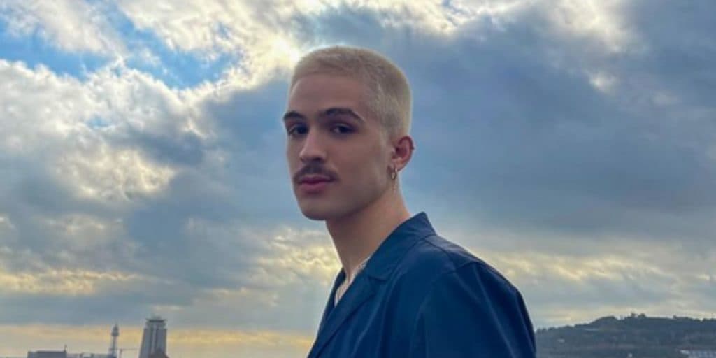 João Guilherme é flagrado sendo levado para quarto inspirado em 50 Tons de Cinza durante festa por influencer