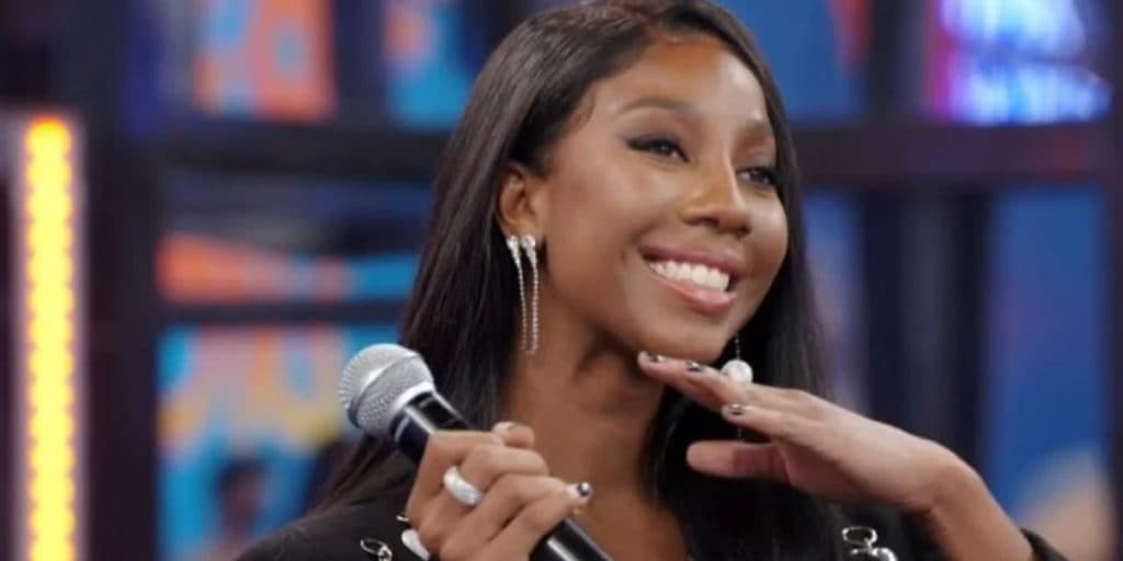 Camilla de Lucas, após ser anunciada em programa do BBB22, é arrancada pela Globo antes mesmo de estrear