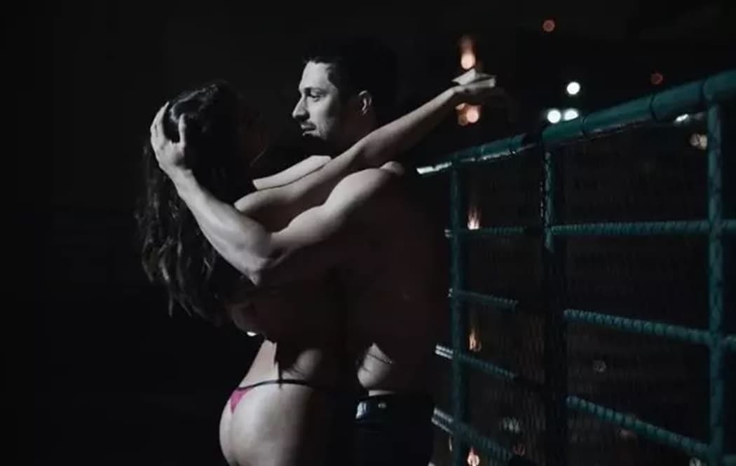 Lua e Cristiano em Verdades Secretas 2 (Foto: Globoplay) Lua e Cristiano em Verdades Secretas 2 (Foto: Globoplay)
