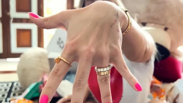 Virgínia Fonseca ganha anel com 14 diamantes (Foto: Divulgação) 