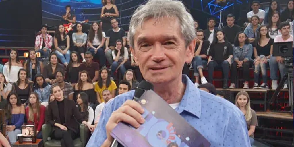Globo bate martelo sobre fim do Altas Horas e Serginho Groisman é obrigado a dar notícia ao público