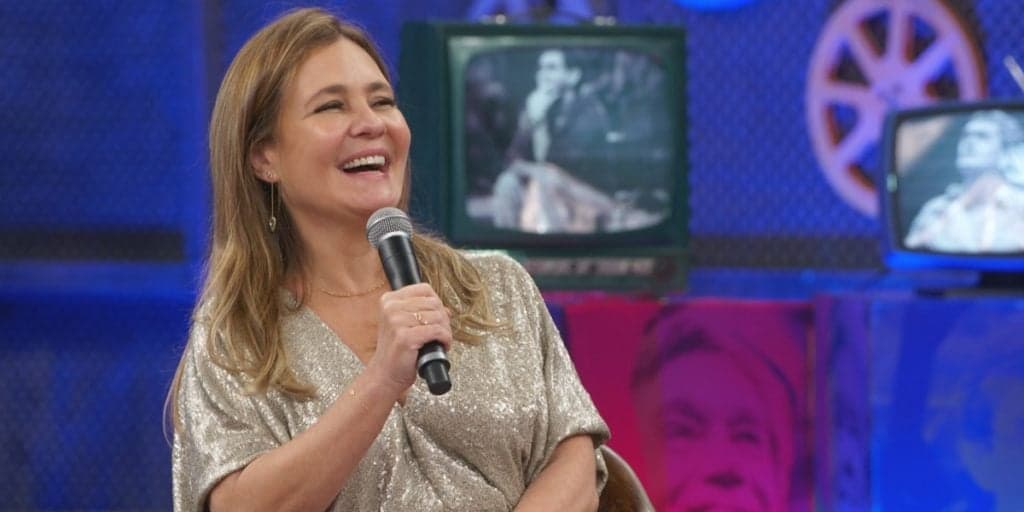 Adriana Esteves confirma doença, pede para sair da Globo e expõe tratamento cruel de 2 anos