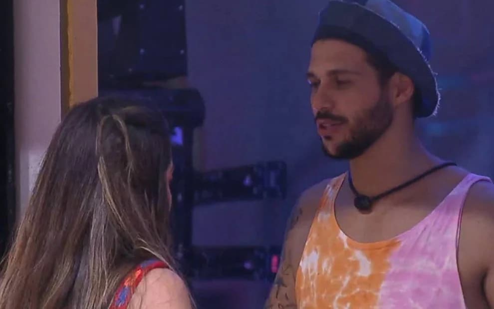 Laís Caldas pediu um beijo de Rodrigo Mussi no BBB22 (Foto: Reprodução)