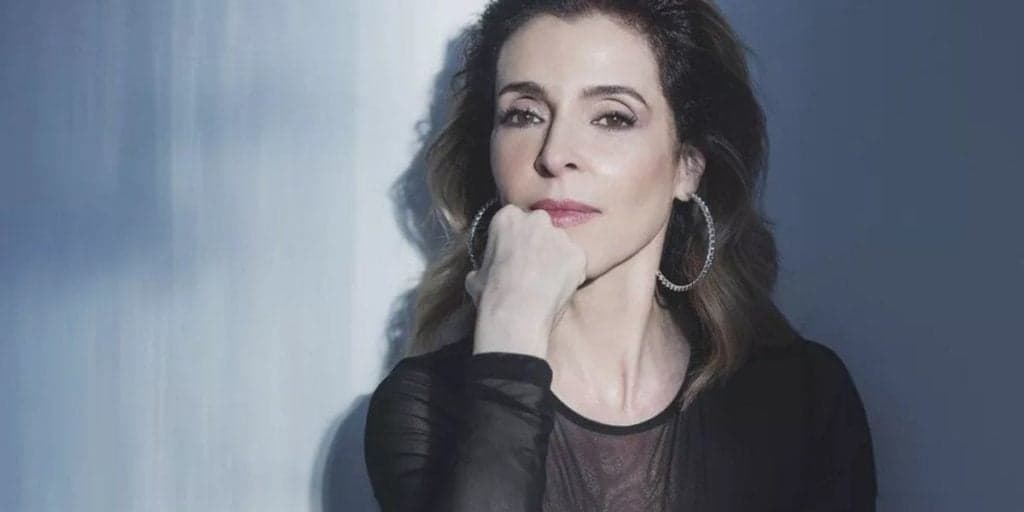 “Foi aparecendo sem eu perceber”, Deborah Evelyn, atriz da Globo, relembra doença e relato comove