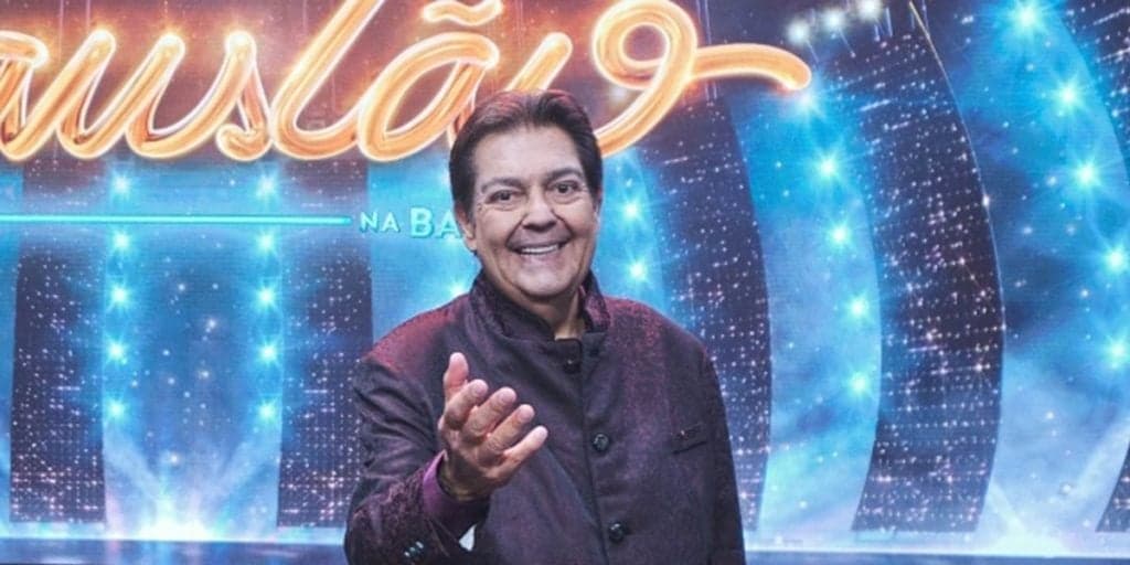 Uma semana após estreia, Band ameaça tirar programa de Faustão do ar e apresentador é impedido de pisar na emissora