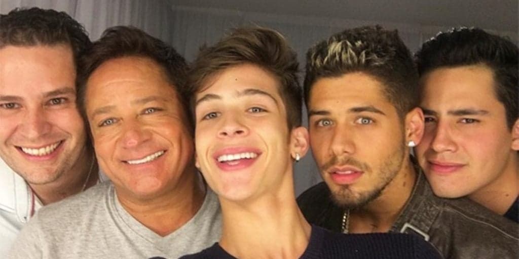 Excluído de aniversário, briga na justiça e ausência em casamento: a relação de Leonardo com os 6 filhos