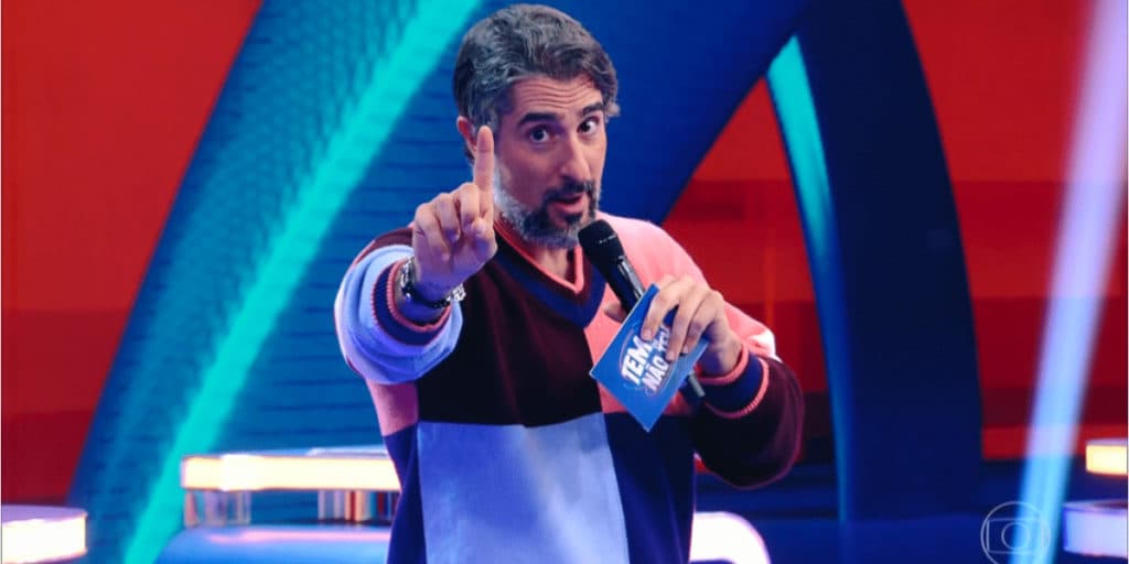 Marcos Mion não escondeu sua fé e devoção católica na Record TV, emissora evangélica: "Eles cortavam"