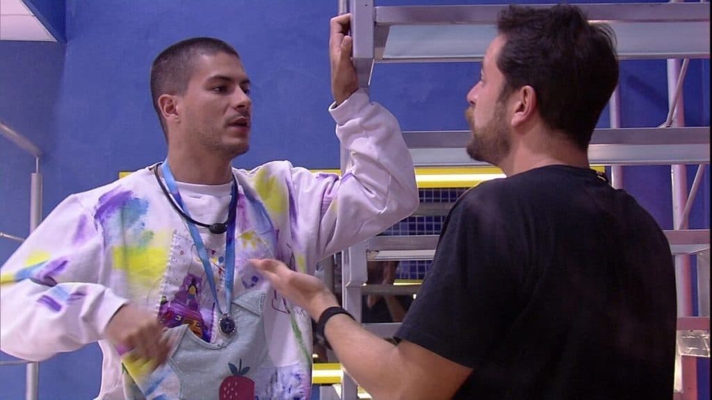 BBB22: Gustavo faz sérias acusações e esculacha sister para Arthur Aguiar: "Ficaram bravas?"
