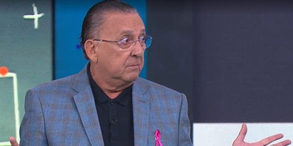 Redução drástica de salário, mudanças radicais na Globo e infarte: A trajetória até a demissão de Galvão Bueno