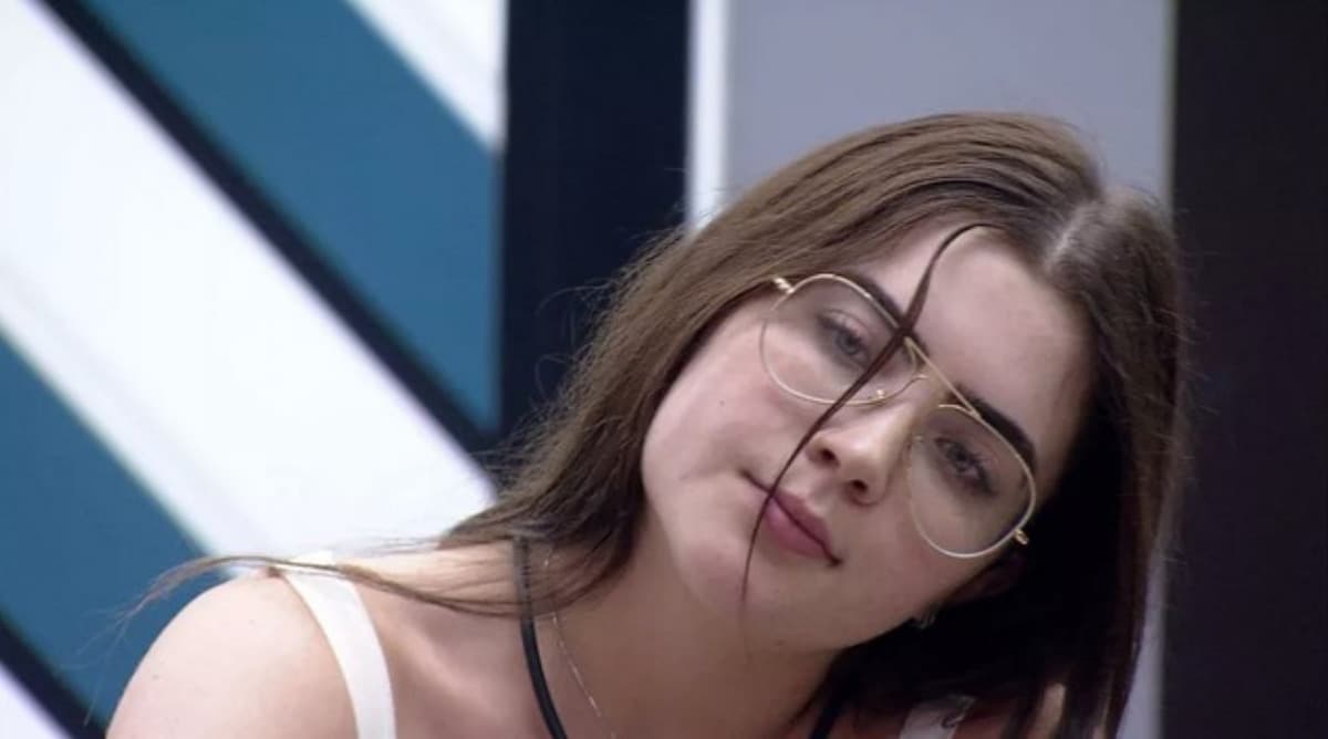 Jade revela sonho inusitado a Vinicius (Foto: Reprodução / Globoplay) Jade revela sonho inusitado a Vinicius (Foto: Reprodução / Globoplay)