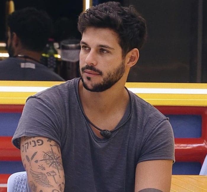 O bonitão Rodrigo Mussi não está sabendo lidar com a fama após o BBB22 (Reprodução/ Instagram) O bonitão Rodrigo Mussi não está sabendo lidar com a fama após o BBB22 (Reprodução/ Instagram)