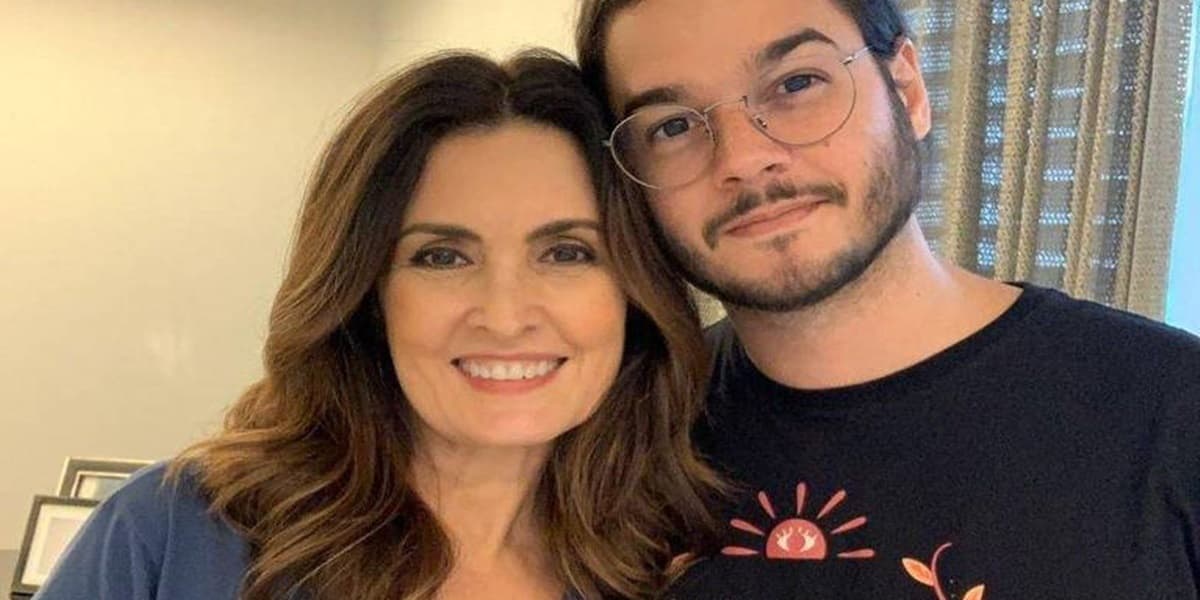 Fátima Bernardes ao lado de Túlio Gadêlha (Foto: Divulgação) Fátima Bernardes ao lado de Túlio Gadêlha (Foto: Divulgação)