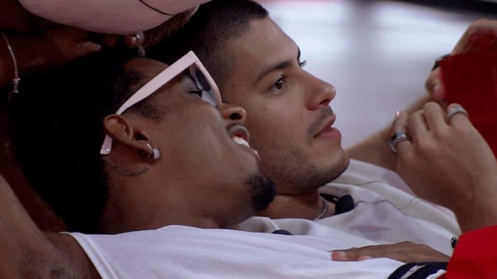 BBB22: Após treta, Laís causa arrependimento forte em Arthur Aguiar e brother desaba: "É algo irreal"