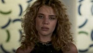 Madeleine flagrará a irmã e o noivo em "Pantanal" (Foto: Reprodução / Globo) Madeleine flagrará a irmã e o noivo em "Pantanal" (Foto: Reprodução / Globo)
