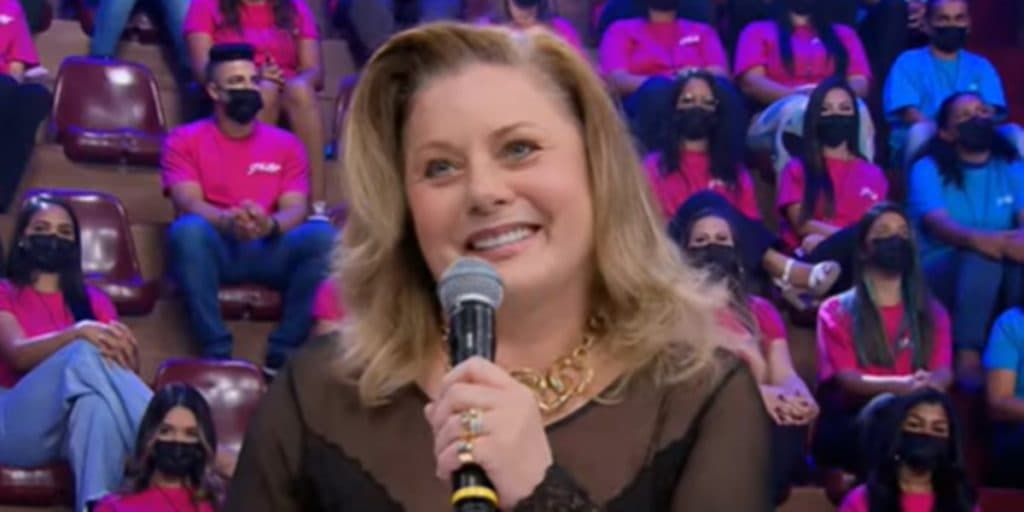 "Eu não tinha celular", confessa Vera Fischer ao assumir sucesso atual na internet: "Fui descobrindo"
