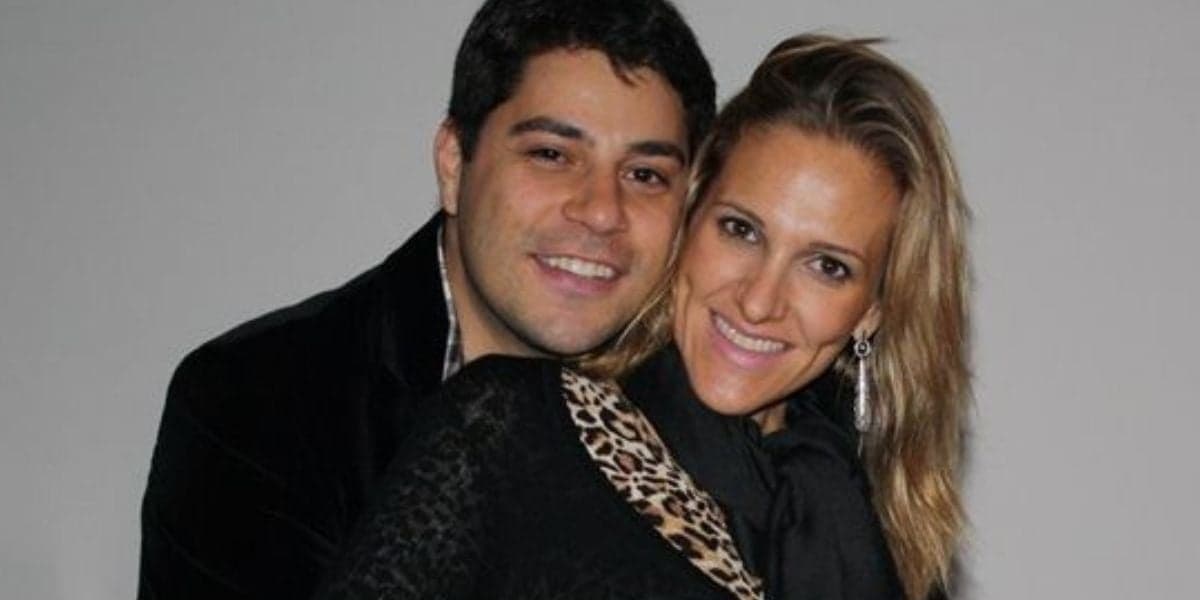 Evaristo Costa é casado com Amalia Candido Stringhini (Foto: Reprodução / Internet) Evaristo Costa é casado com Amalia Candido Stringhini (Foto: Reprodução / Internet)