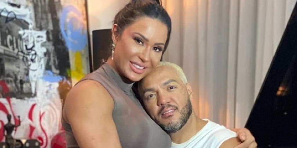 Gracyanne Barbosa diz que pretende engravidar de Belo