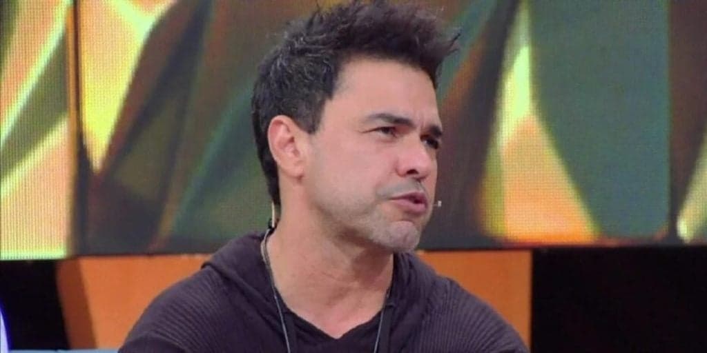 Zezé Di Camargo compartilha vídeo cantando
