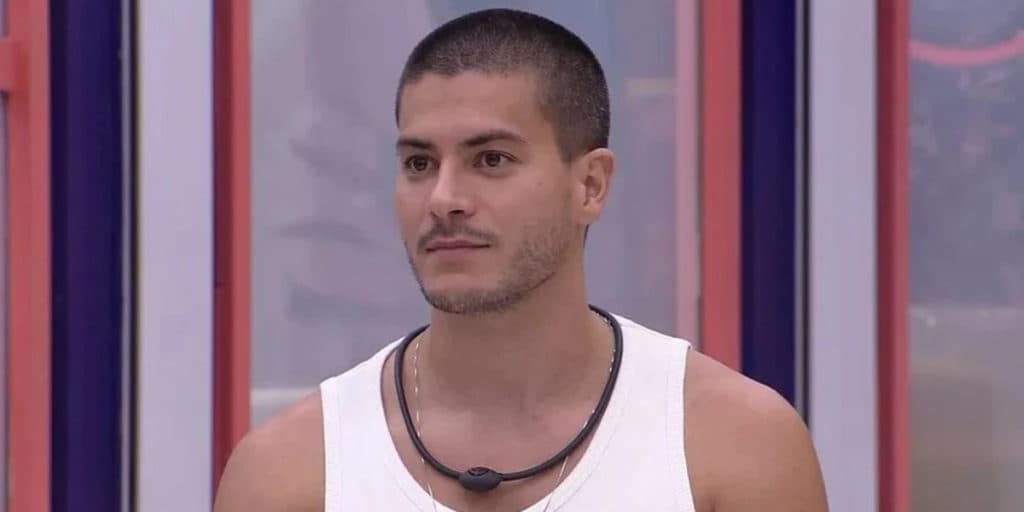 BBB22: Arthur Aguiar abre o jogo e faz revelação a Paulo André sobre Quarto Secreto: "Não queria"
