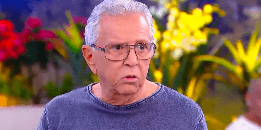 Carlos Alberto revelou que quer que "A Praça" morra com ele