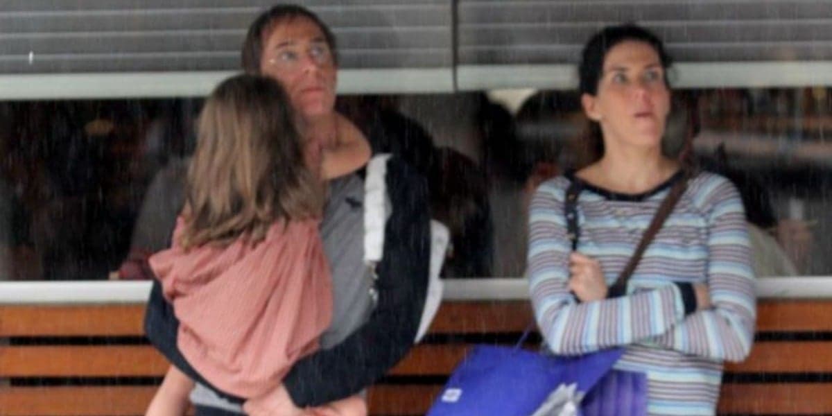 Pedro Cardoso com a filha e a esposa (Foto: AgNews) Pedro Cardoso com a filha e a esposa (Foto: AgNews)