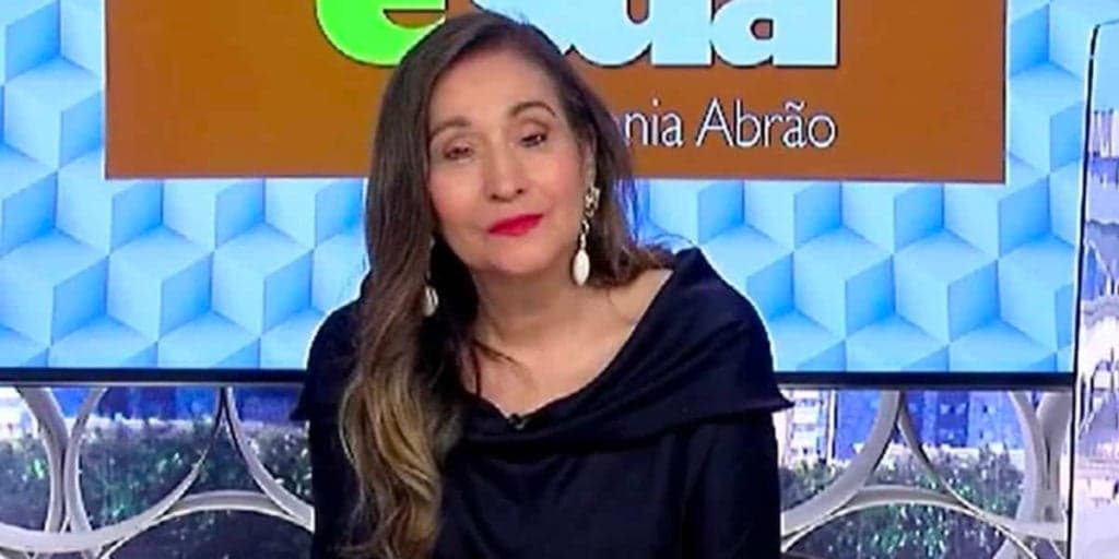 Sônia Abrão se revolta contra Pedro Scooby e parte em defesa de Arthur Aguiar: 'Acho lindo'