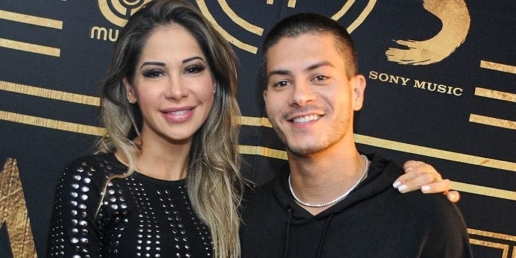 Maíra Cardi anuncia término de casamento com Arthur Aguiar: "Fim da nossa caminhada juntos"