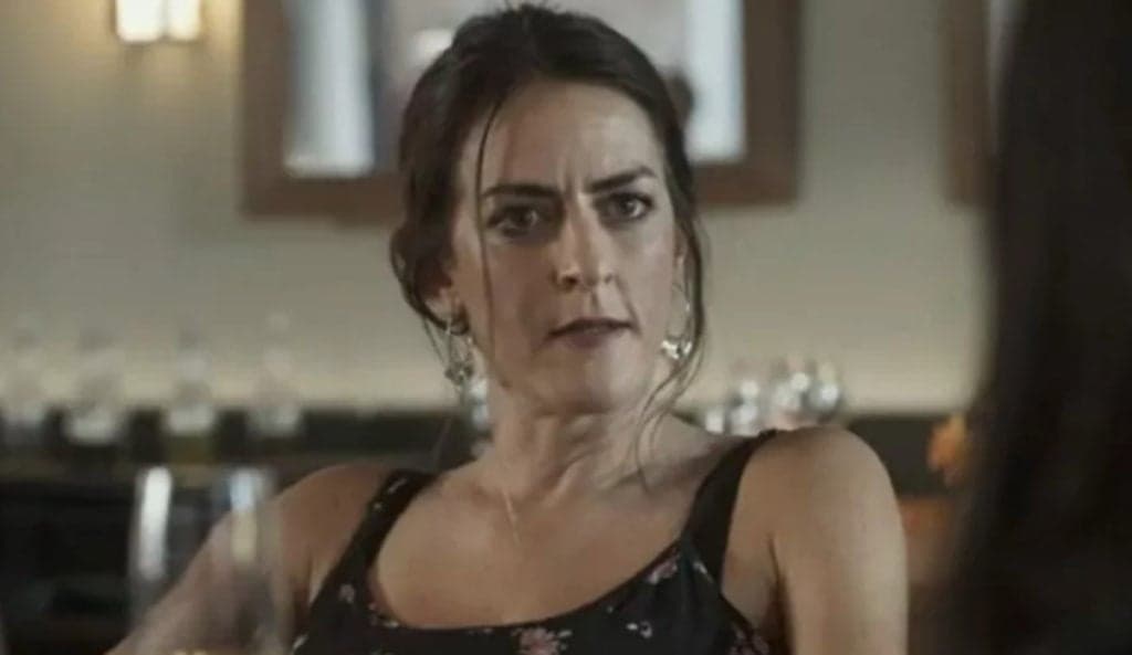 Odete é abandonada e acaba sendo presa em Quanto Mais Vida, Melhor? Saiba o final da personagem