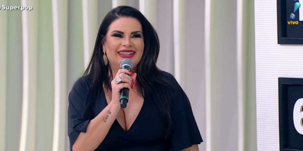 Solange Gomes falou sobre ménage com Márcio Garcia e o irmão dele no "Superpop" (Foto: Reprodução/RedeTV!)