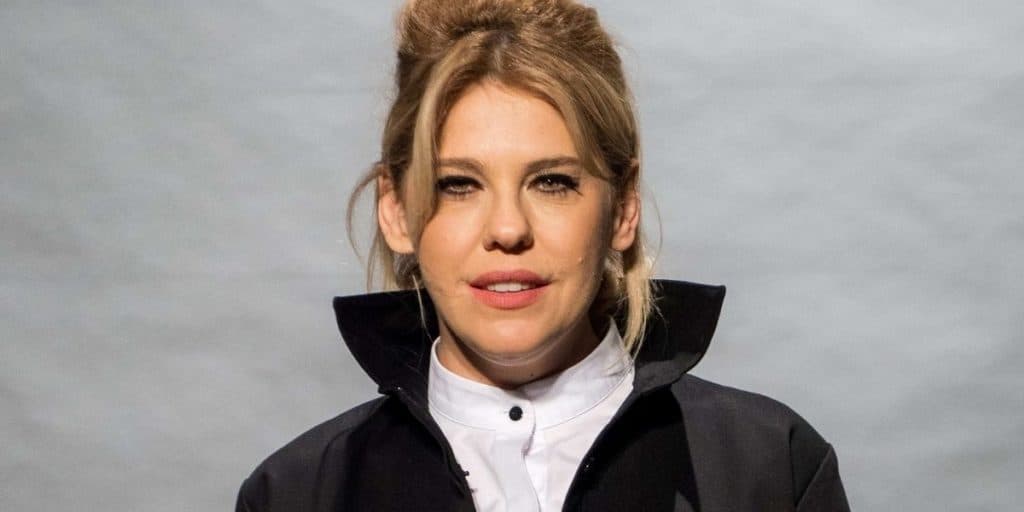 Bárbara Paz sofre grave acidente de carro, tem rasgo no rosto e traumatismo craniano: "Eu morri"