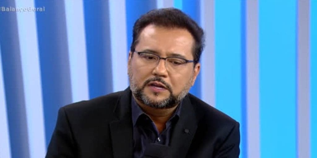 Geraldo Luís deu o que falar ao deitar no chão do Balanço Geral
