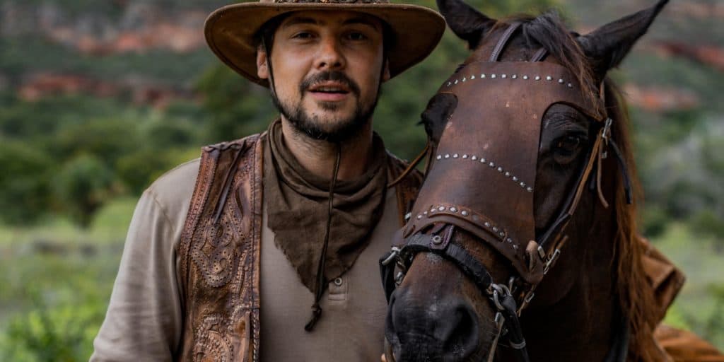 "Aqui não dá fruto", Com história trágica, Sergio Guizé narra novo teaser de Mar do Sertão