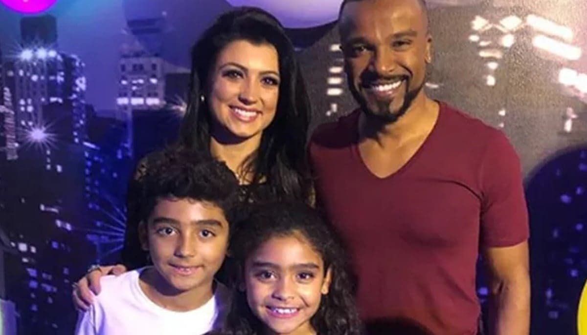 http://tvfoco.uai.com.br/wp-content/uploads/2015/05/Daniela-Mercury.jpg http://tvfoco.uai.com.br/wp-content/uploads/2015/05/Daniela-Mercury.jpg