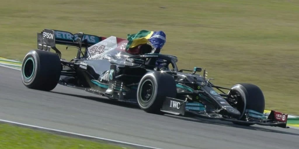 Band conquista a vice-liderança isolada com GP de Singapura de Fórmula 1