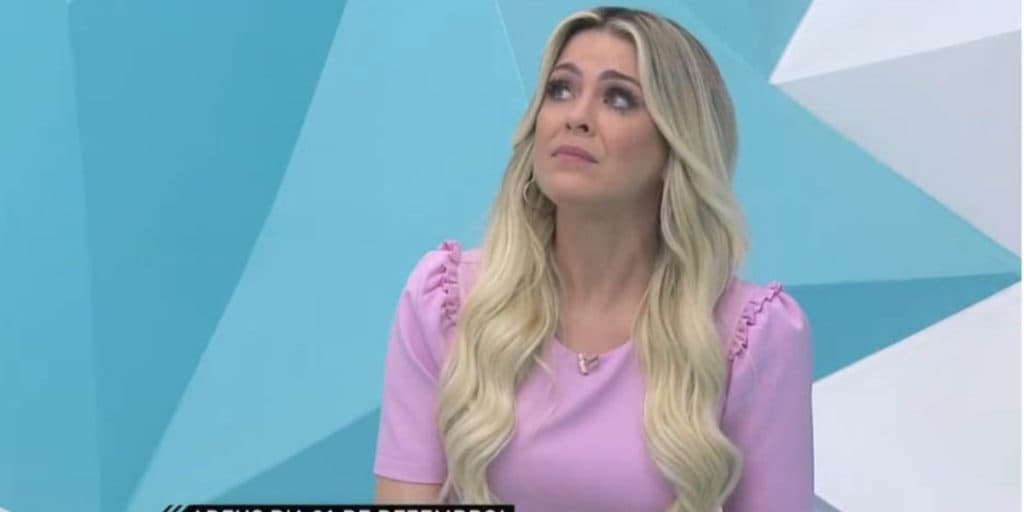 Renata Fan comemora título de clube