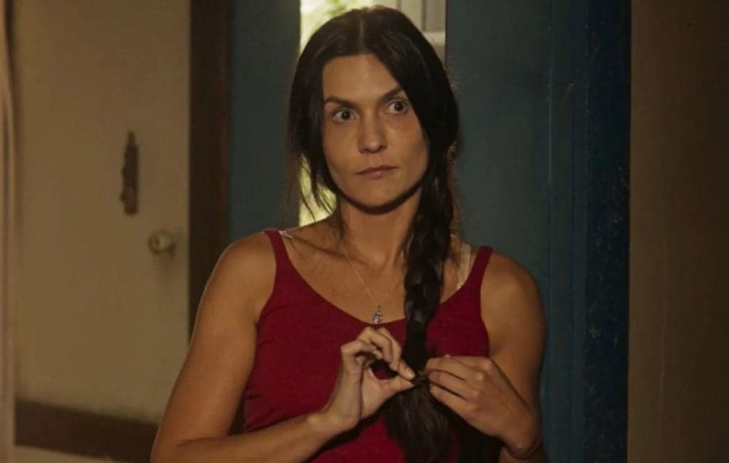 Paula Barbosa, a Zefa de Pantanal, surge em foto rara com amor da sua vida, surpreende o público e agradece o carinho: 'Amo vocês'