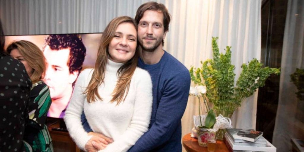 Adriana Esteves já precisou pedir afastamento da Globo para tratar depressão