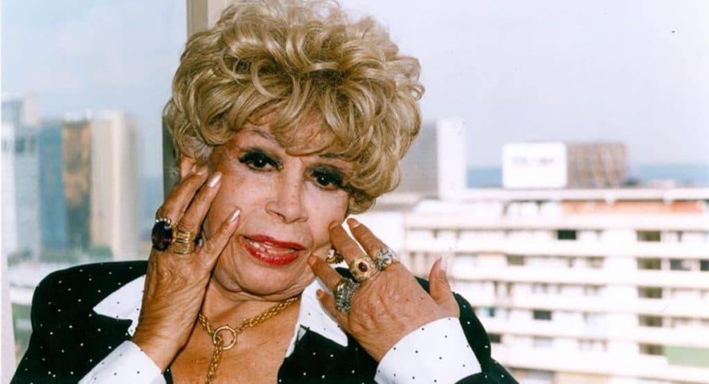 http://tvfoco.uai.com.br/wp-content/uploads/2015/05/Daniela-Mercury.jpg http://tvfoco.uai.com.br/wp-content/uploads/2015/05/Daniela-Mercury.jpg