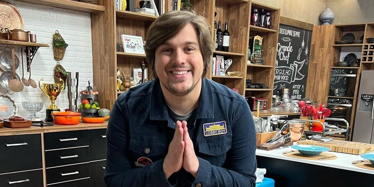 Exclusivo! Lucas Salles, ex-assistente de Edu Guedes, expõe verdade sobre demissão: "Fui pego de surpresa" Exclusivo! Lucas Salles, ex-assistente de Edu Guedes, expõe verdade sobre demissão: "Fui pego de surpresa"