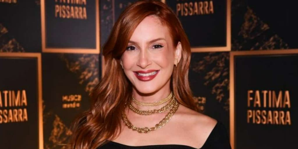 Claudia Leitte mudou o visual e mostrou para o público
