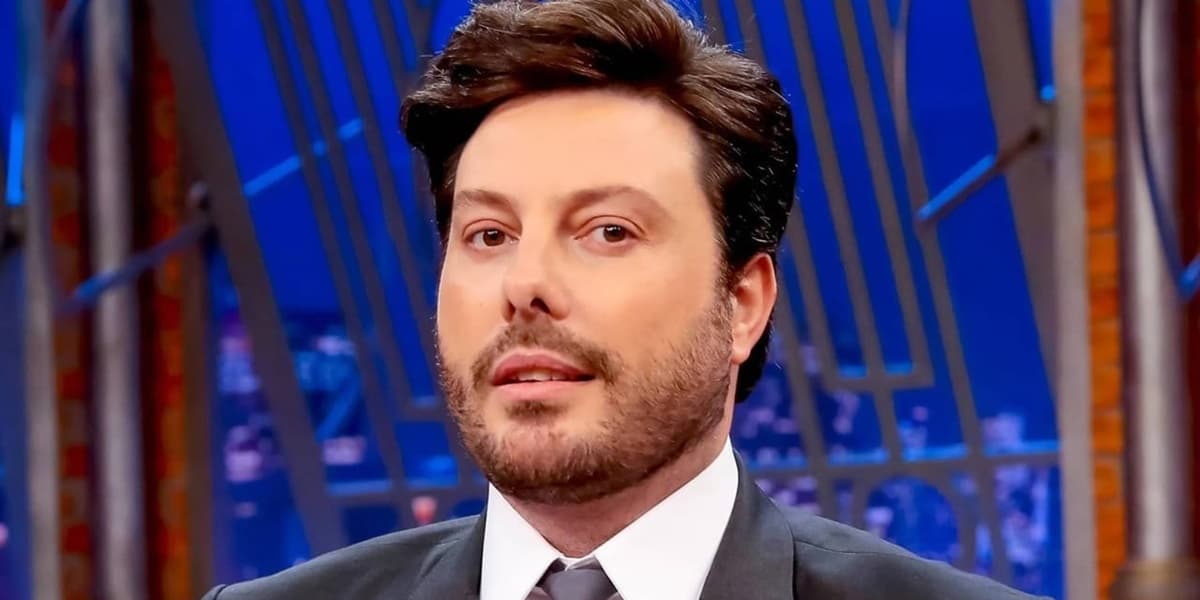 Apresentador Danilo Gentili declarou que não conseguiu intervir porque está quase sendo demitido também - Reprodução Apresentador Danilo Gentili declarou que não conseguiu intervir porque está quase sendo demitido também - Reprodução