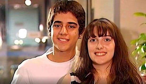 Shiva (Miguel Rômulo) e Mariana (Clarice Falcão) em A Favorita (Foto: Reprodução / Globo) Shiva (Miguel Rômulo) e Mariana (Clarice Falcão) em A Favorita (Foto: Reprodução / Globo)