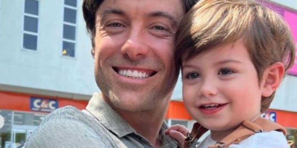 Kayky Brito posa com sobrinho, filho de Sthefany Brito, beleza da criança choca o brasil e deixa a irmã perplexa com as semelhanças entre os dois - Foto: Reprodução Instagram Kayky Brito posa com sobrinho, filho de Sthefany Brito, beleza da criança choca o brasil e deixa a irmã perplexa com as semelhanças entre os dois - Foto: Reprodução Instagram