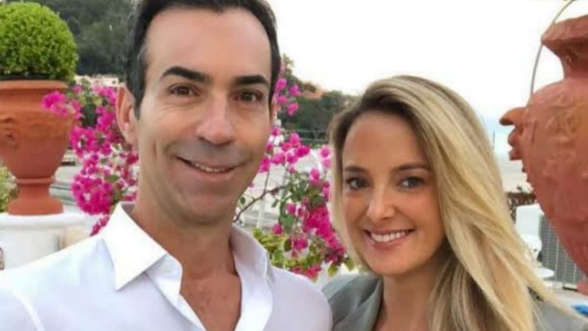 César Tralli é casado com Ticiane Pinheiro desde 2017 César Tralli é casado com Ticiane Pinheiro desde 2017