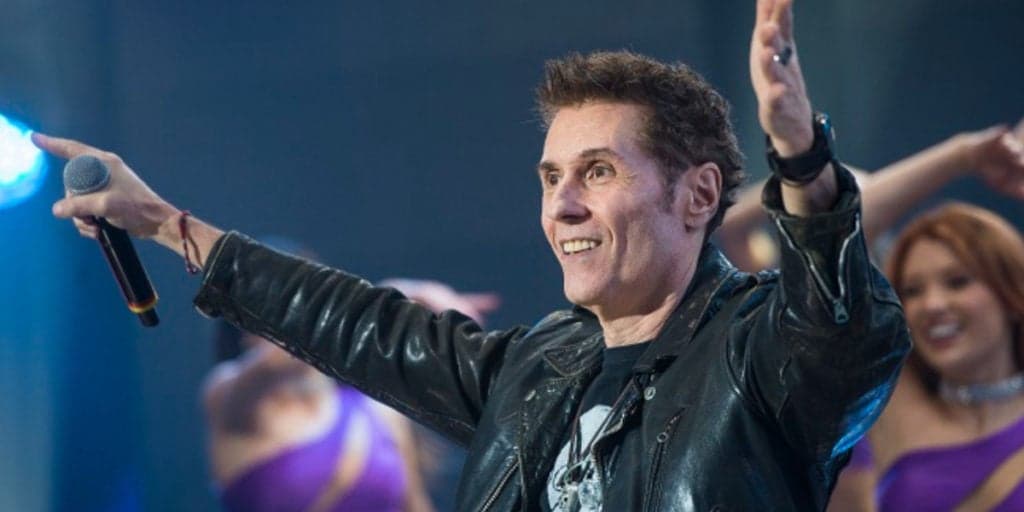 Dinho Ouro Preto desabafa sobre momento de horror dentro de avião na Amazônia: "Barulho na fuselagem"