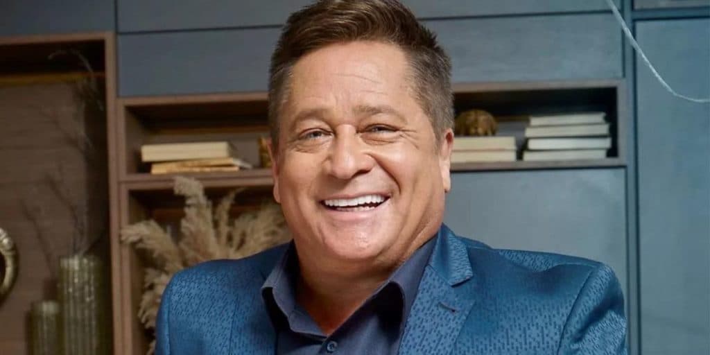 Leonardo foi sincero e assumiu o que deixou de fazer por ser filmado por todos os lados: "Nunca mais eu pude"